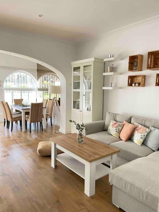 Bungalow Para 6 Pax A 7 Minutos De Playa Albir ลาลฟาส เดล ปี ภายนอก รูปภาพ